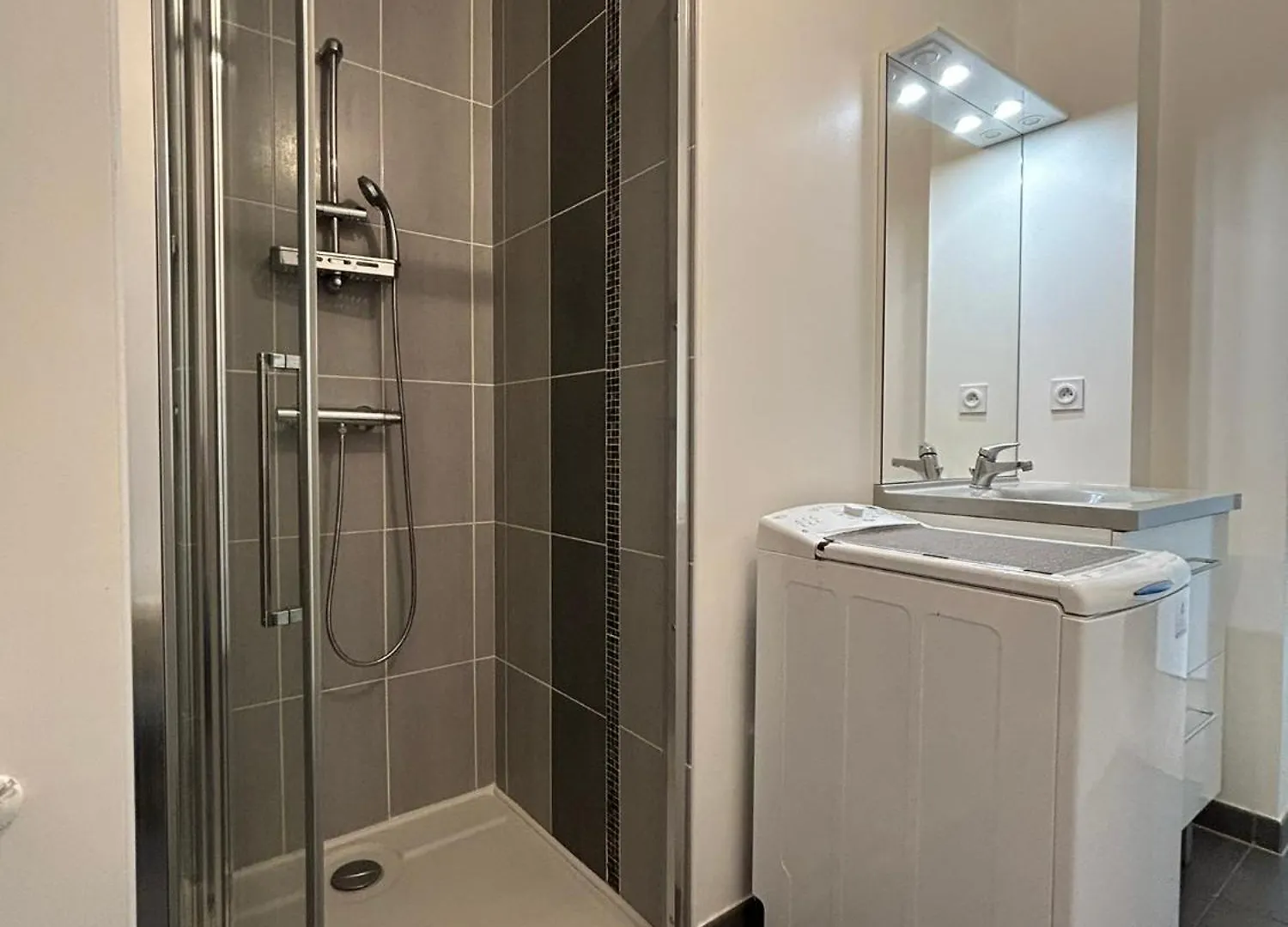 Appartement En Residence T2 Bbc دينار 0*,